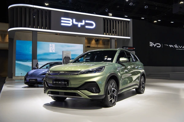 Temukan harga mobil BYD terbaru 2026 di Indonesia lengkap dengan spesifikasi, fitur, dan keunggulannya. Cek harga BYD Seal, dan Atto 3 disini.